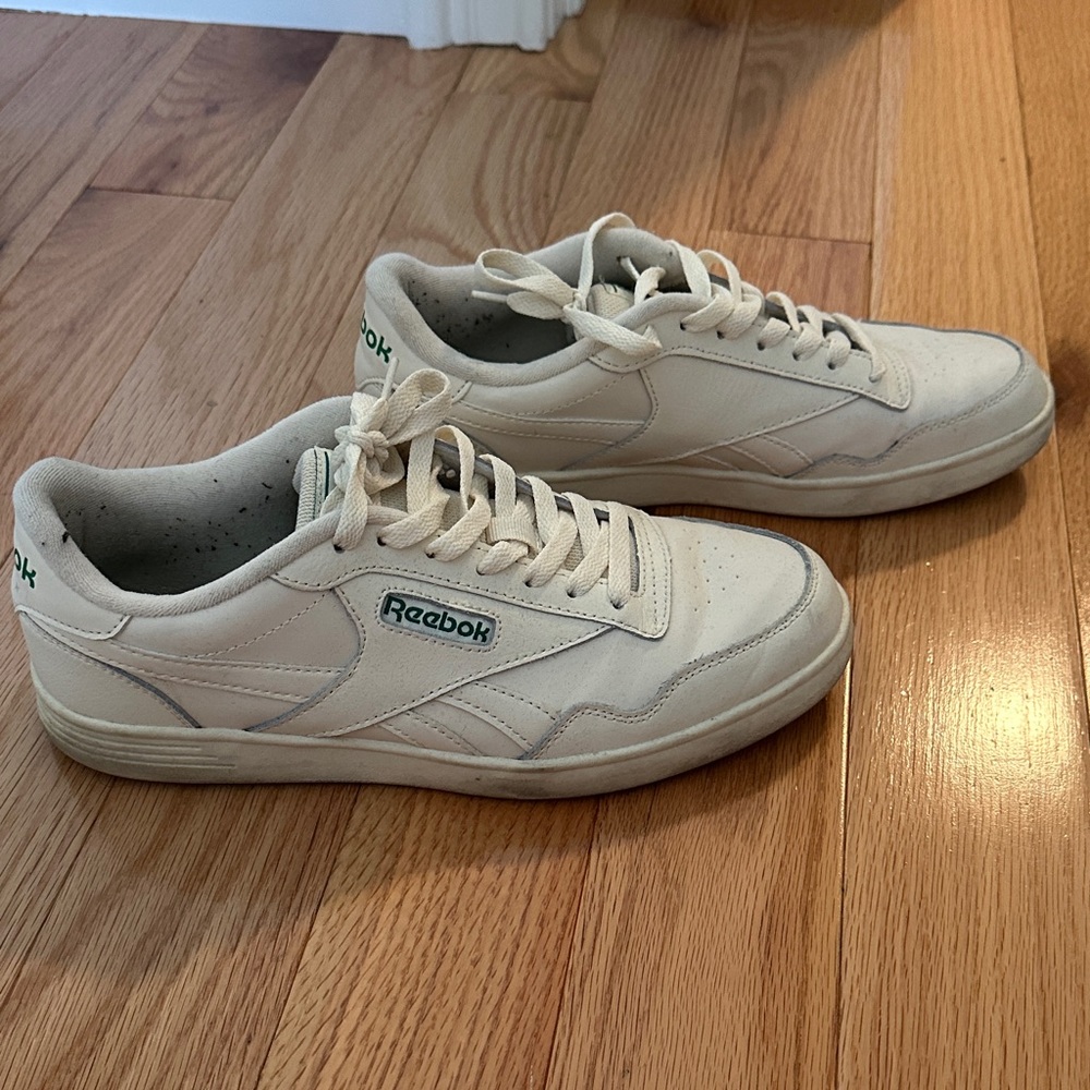 Reebok Men's Off-White Sneakers